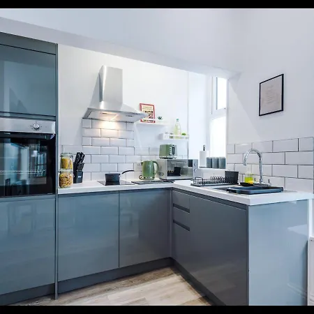 Entire Cozy Apt, Prime Location & Free Parking Mánchester Exterior foto