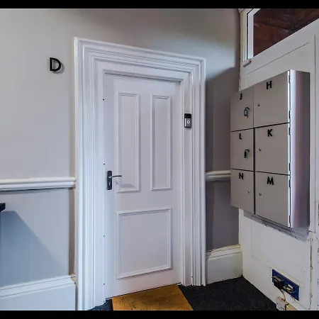 Entire Cozy Apt, Prime Location & Free Parking Mánchester Exterior foto